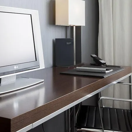 Ac By Marriott Отель 4*